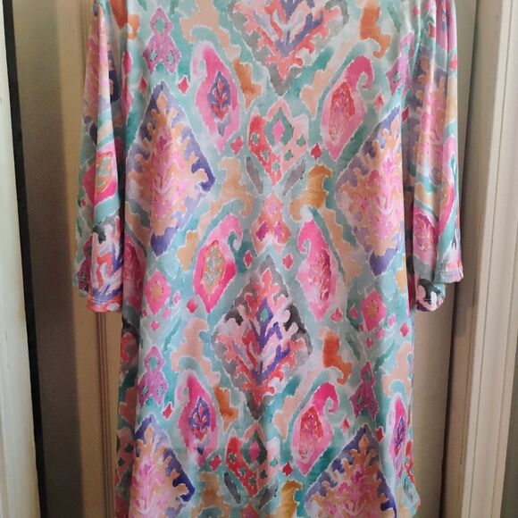 Pink and Blue Boxy Tunic with Three-Quarter Sleeves - Picture 3 of 13